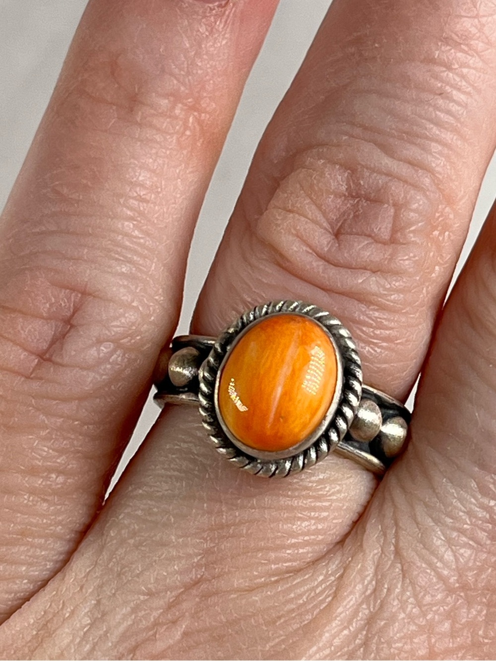 Solid Sterling Silver Orange Spiny Oyster Shell Ring Adjustable Size 6.5 - Picture 6 of 10